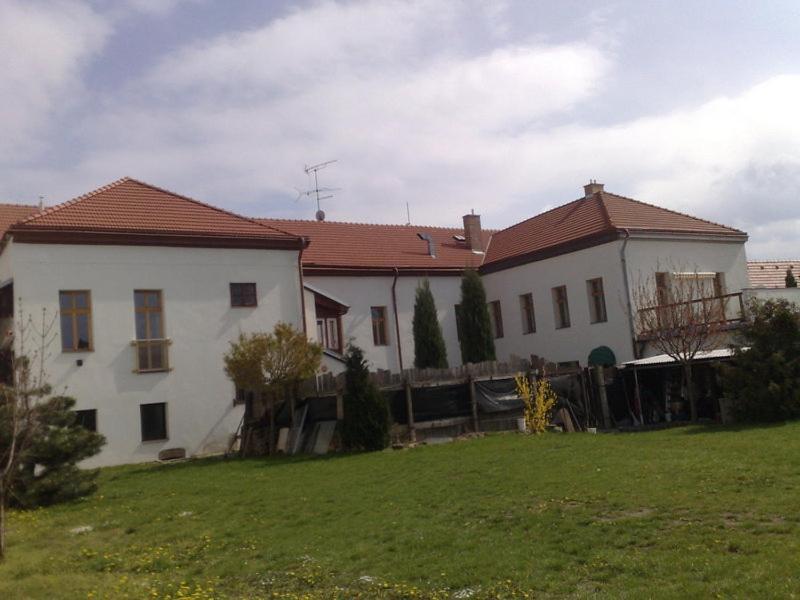 Apartmán 3, Suvorovova 158 Cesky Brod Esterno foto