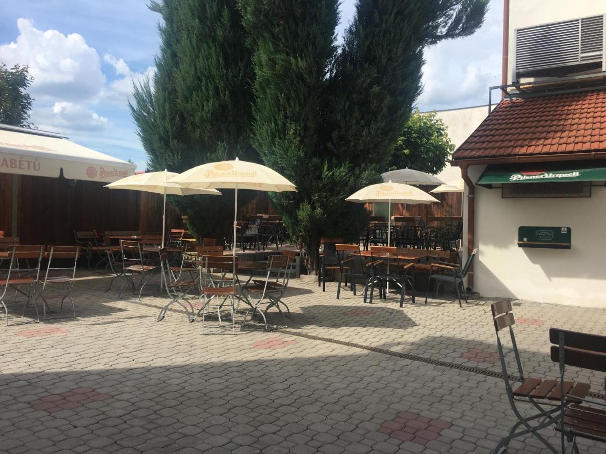 Apartmán 3, Suvorovova 158 Cesky Brod Esterno foto